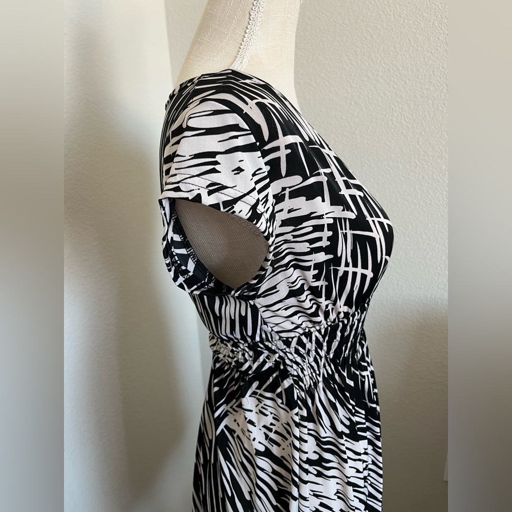 💕DRESS💕 - Picture 4 of 6